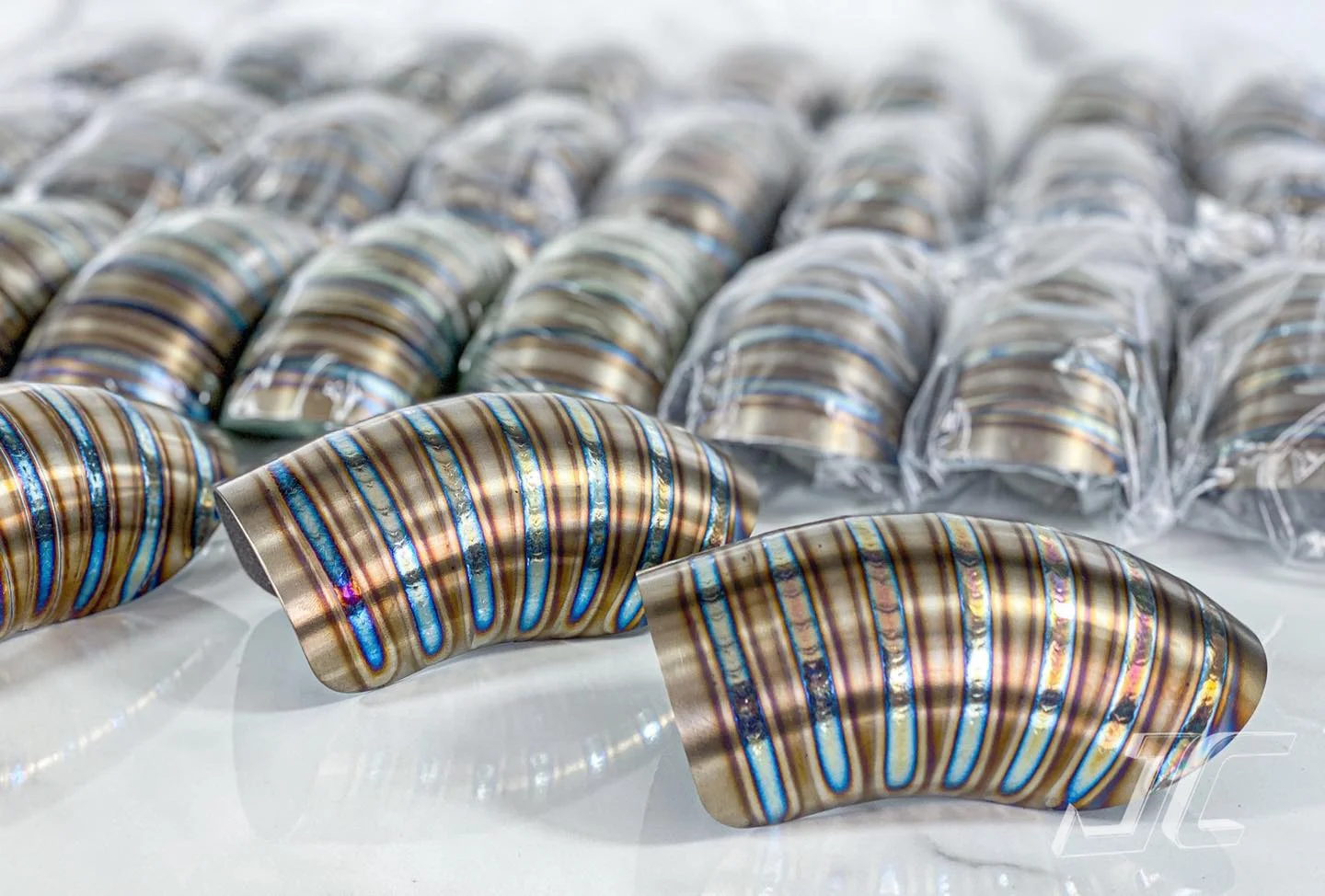 Intake Manifold Titanium Cover - Image 4