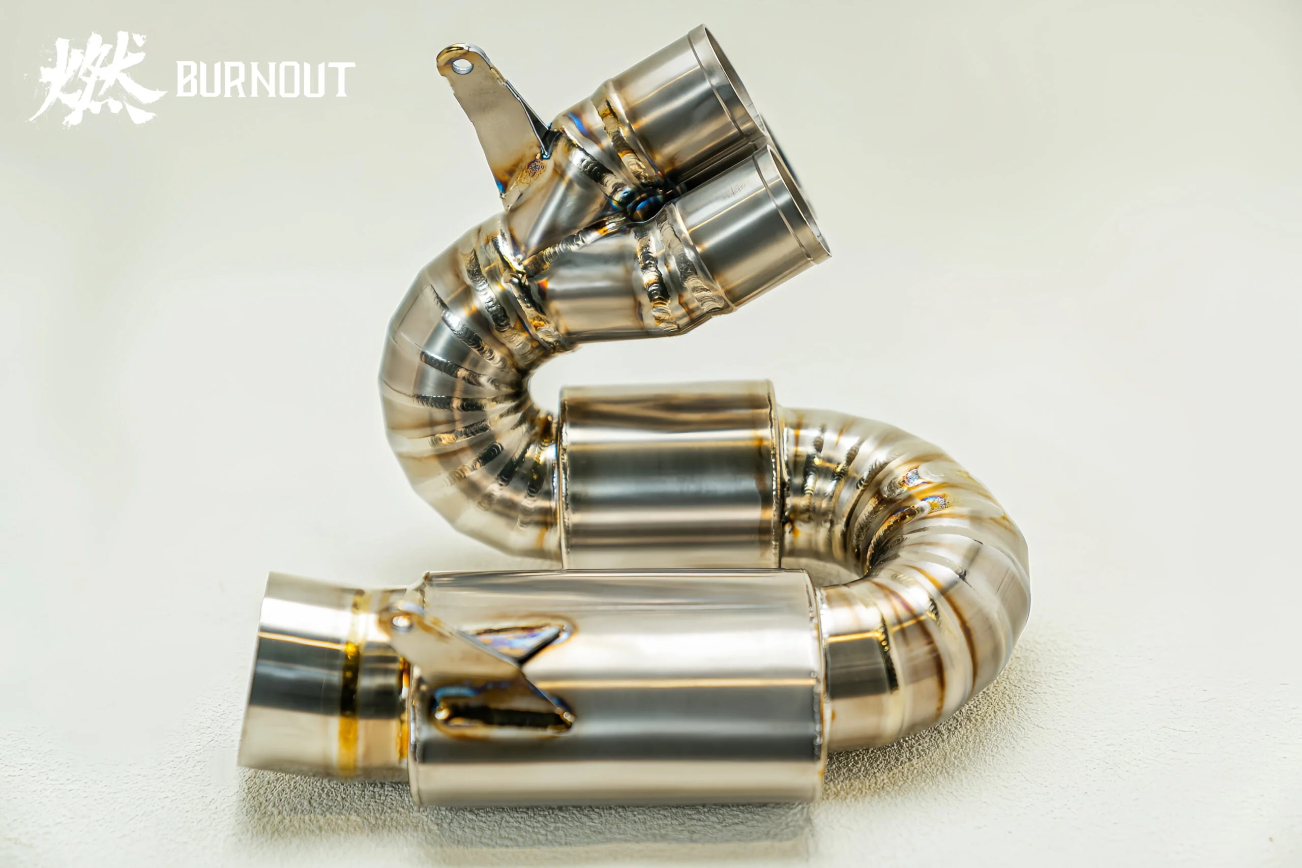 MV Agusta SuperVeloce 800 Titanium exhaust system - Image 5