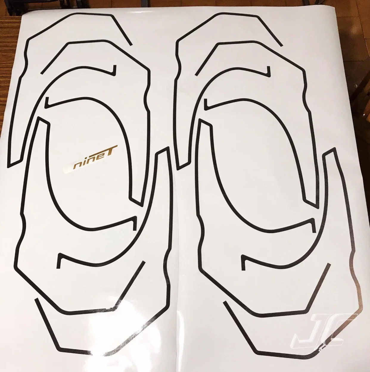 Tank Sticker (3M™ Series 2080) - Image 5