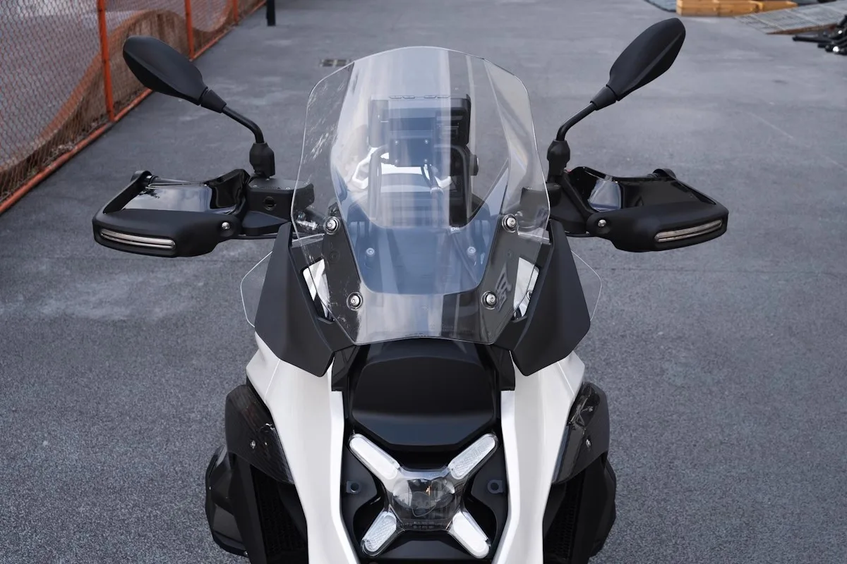 BMW 1300GS/GSA Heightened hand guard - Image 12
